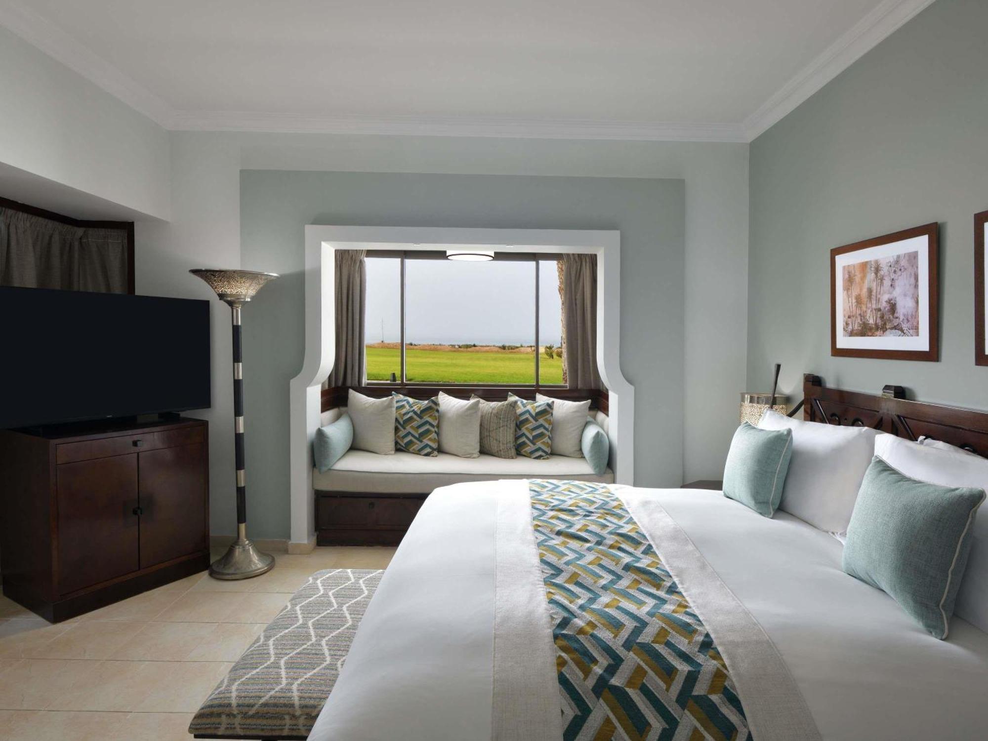 Executive Two-Bedroom Villa Private Heated Pool Ocean View,1773185948:JPEG