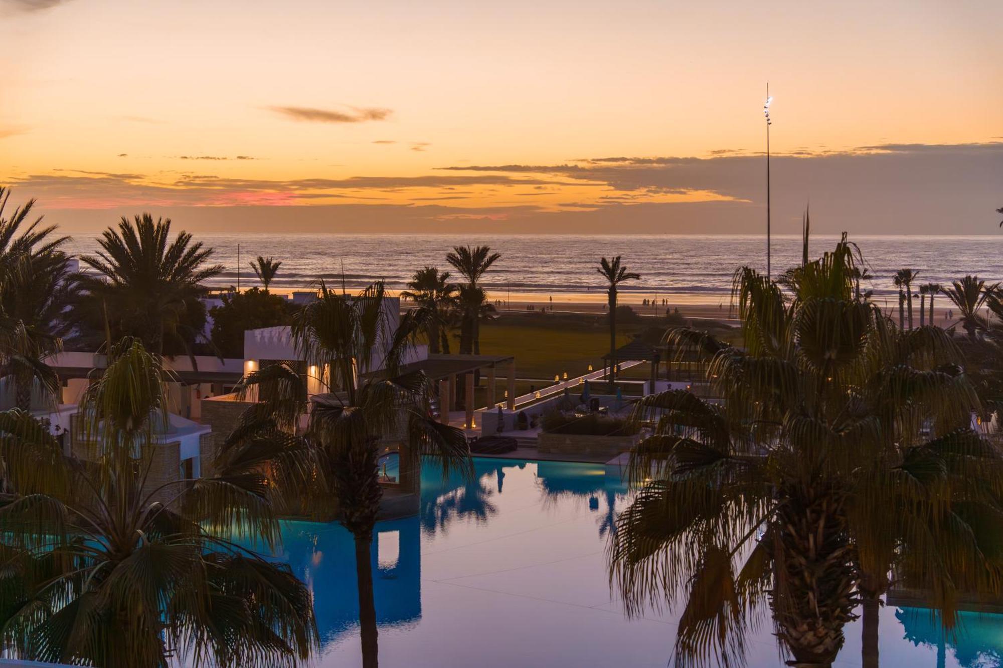 Deluxe Twin Rooom Pool View